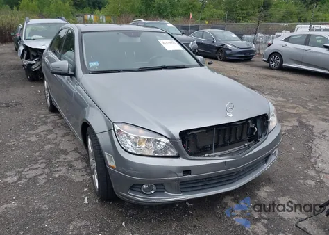 2011 Mercedes-Benz C 300 Luxury 4Matic/Sport 4Matic from USA, damaged, VIN WDDGF8BB7BR141534